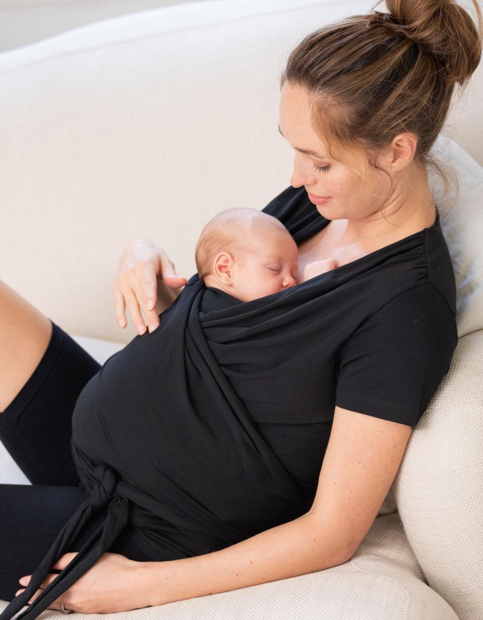 Black Cotton Short-Sleeve Skin To Skin Top | Women Seraphine Hoodies &amp; Tops