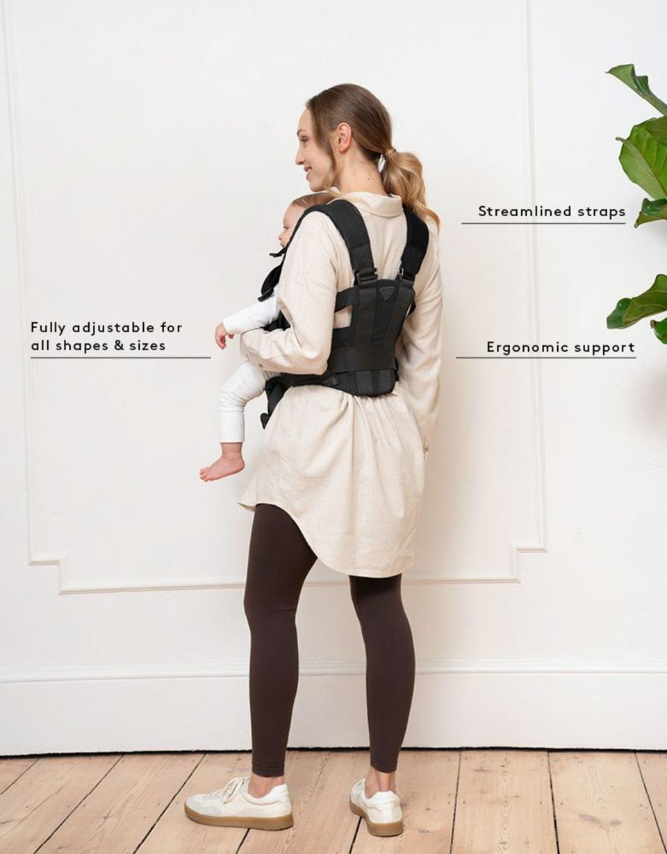 The CARIPOD™ Baby Carrier - Black Cotton Canvas | Baby Seraphine CARIPOD™