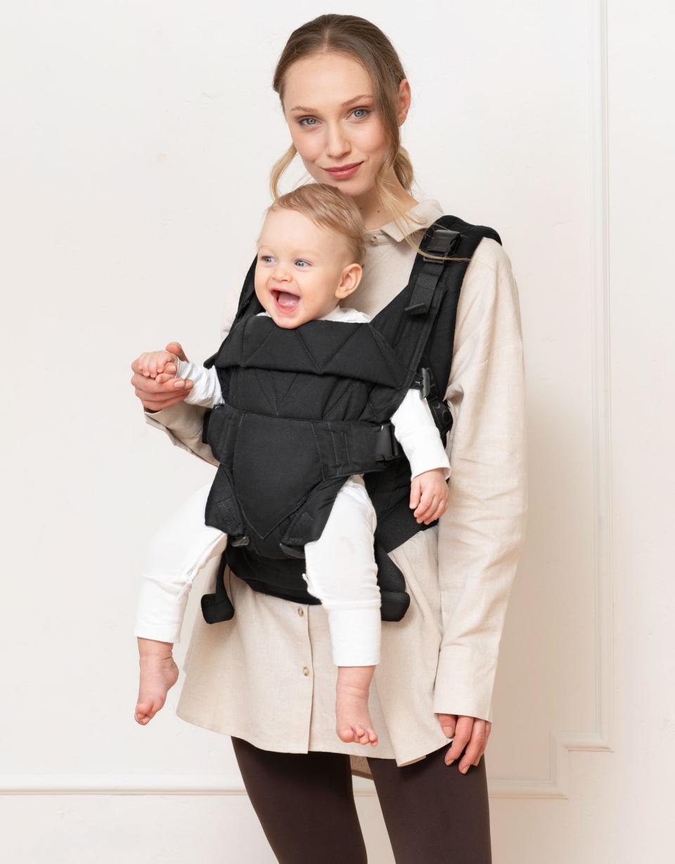 The CARIPOD™ Baby Carrier - Black Cotton Canvas | Baby Seraphine CARIPOD™