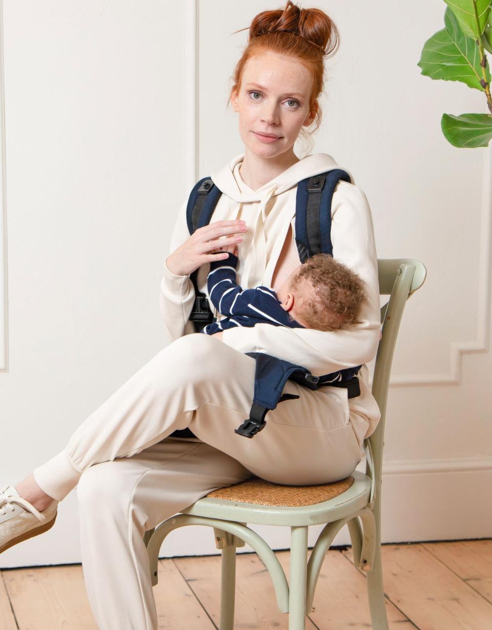 The CARIPOD™ Baby Carrier - Navy Cotton Canvas | Baby Seraphine CARIPOD™